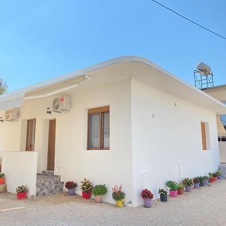 Rentrooms Geni Ksamil Dış mekan fotoğraf