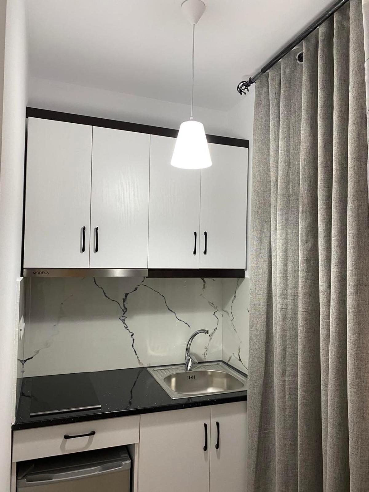 Rentrooms Geni Ksamil Dış mekan fotoğraf