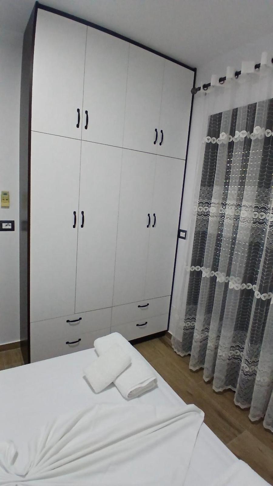 Rentrooms Geni Ksamil Dış mekan fotoğraf
